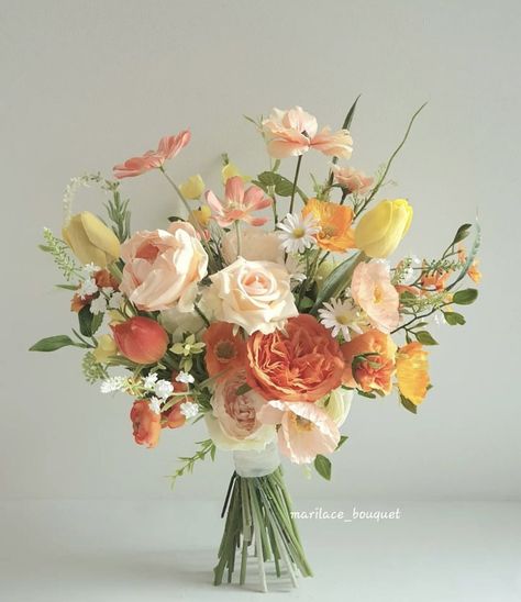 Wedding Spring Bouquets, White And Peach Bridal Bouquet, Bridesmaid Bouquet Summer, Wedding Florals Centerpiece, Tulip Wedding Bouquet Spring, Simple Wedding Bouquet Summer, Loose Bridal Bouquet, Yellow And Pink Bouquet, Multicolor Bouquet