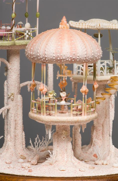 Miniature Mermaid, Rubber Tree Plant, Messy Nessy Chic, Fairy Garden Houses, Diy Fairy, Fairy Garden Diy, Miniature Houses, Mini Things, Seashell Crafts