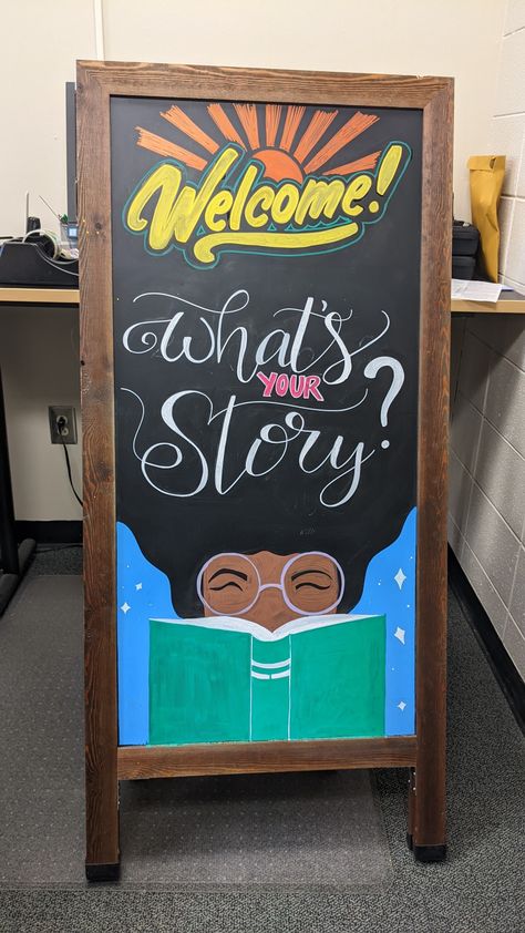 Library Welcome Sign, Non Fiction Library Signs, Library Window Displays School, Library Window Art, Welcome Back Library Displays, Library Open House Ideas, Cozy School Library, Back To School Book Display, Library Chalkboard Signs