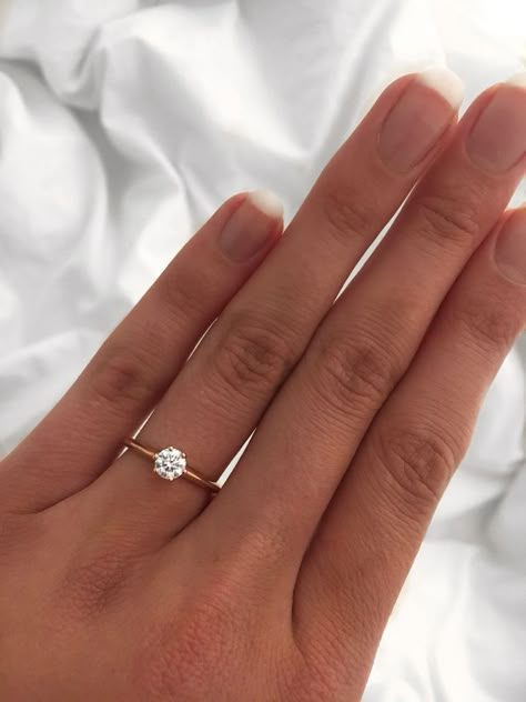 Quality Rings, Schmuck Gold, Cheap Wedding Rings, Simple Rings, Oval Cut Engagement Ring, Gold Rings Simple, Perfect Bride, Simple Engagement Rings, Ding Dong