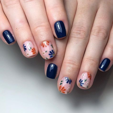 Navy Nail Art, Navy Blue Nail Designs, 2025 Trends, Spring Break Nails, Navy Nails, Navy Blue Nails, Romantic Nails, Nude Nail Designs, Manicure Y Pedicure