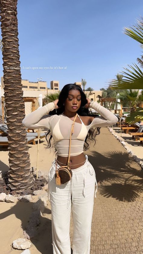 Classy Vacay Outfits, Beach Party Outfits Black Women, Mazatlan Outfits Beach Vacations, Honeymoon Outfits Black Women, Island Vacay Outfits, Spain Vacation Outfits, Jamaica Trip Outfits, Bali Aesthetic Outfit, Miami Outfits Black Women