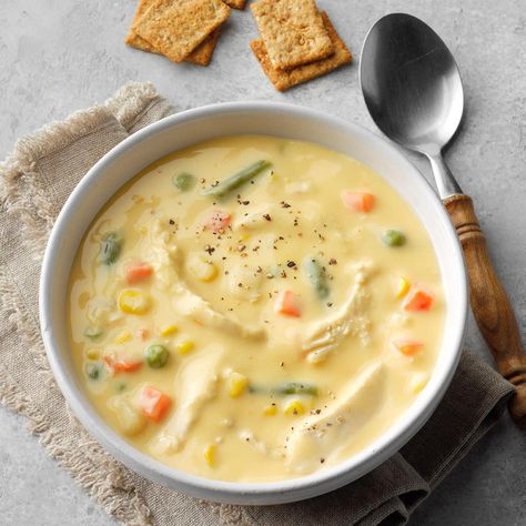 Keto Carrots, Cheesy Chicken Soup, Chicken Cheese Soup, Cream Cheese Soup, Appetizer Soup, Soup Cheese, Cheesy Soup, Cheese Soup Recipes, Cheddar Cheese Soup