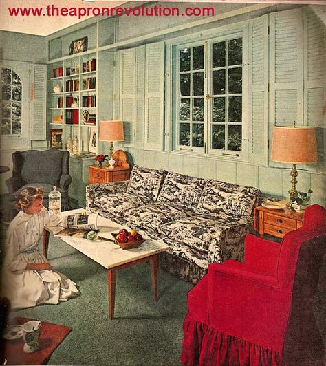 Early American Living Room by apronrevolution, via Flickr Colonial Inspired Interior, The Help House, Early American Living Room, 40s Interior, 1950 Home Decor, American House Interior, American Home Interior, 50s Interior Design, 1950s Bedroom