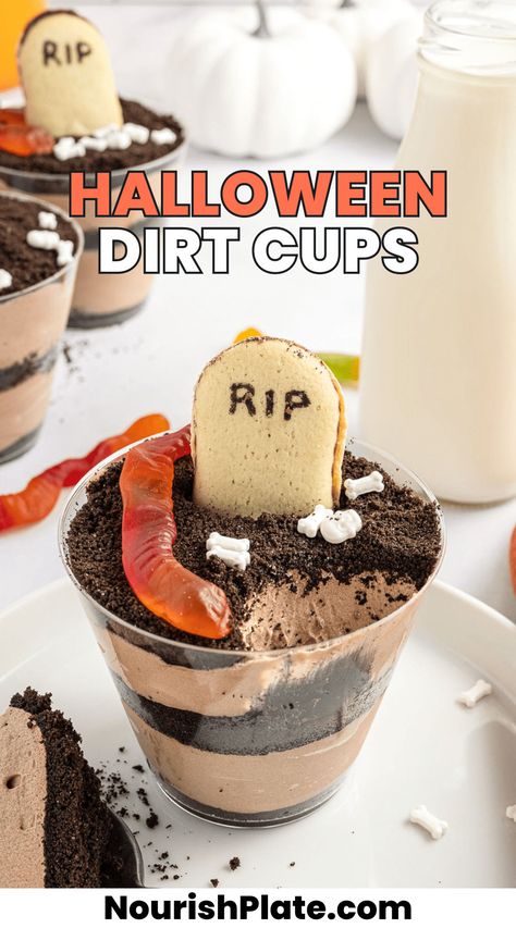 Dirt Cups Jello Dirt Cups, Cup Of Dirt Dessert, Halloween Tiramisu, Easy Dirt Cups, Halloween Pudding Cups, Halloween Dirt Pudding, Halloween Dirt Cups, Halloween Dirt, Chocolate Pudding Cups