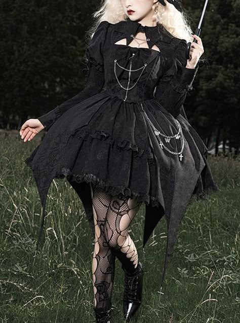 Dark Night Law Girl High Waist Silver Chain Sharp Corners Lapel Gothic Lolita Puff Long Sleeve Dress OP Goth Outfits Female, Bloodborne Outfits Female, Goth Clothing Aesthetic, Gothic Punk Outfits, Vampire Dress Aesthetic, Gothic Girls Dresses, Gothic Clothing, Emo Dress, Gothic Dresses