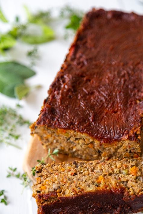 Vegan Lentil and Vegetable Loaf - Veganosity Vegetable Loaf, Veggie Loaf, Gf Thanksgiving, Meatless Meatloaf, Bbq Meatloaf, Vegan Meatloaf, Lentil Loaf, Vegan Worcestershire Sauce, Homemade Bbq Sauce