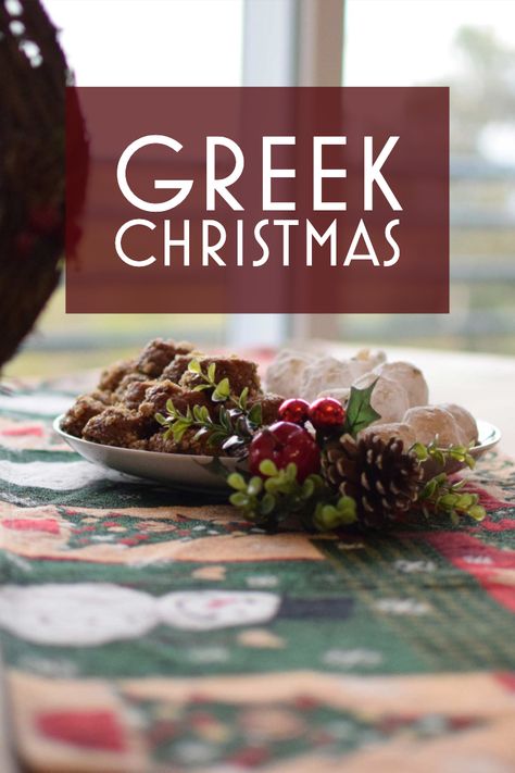 Natal, Greek Christmas Traditions, Greek Christmas Decorations, Greek Christmas Dinner, Christmas Dinner For One, Healthy Holiday Recipes Christmas, Merry Christmas In Greek, Greek Christmas Recipes, Traditional Christmas Eve Dinner