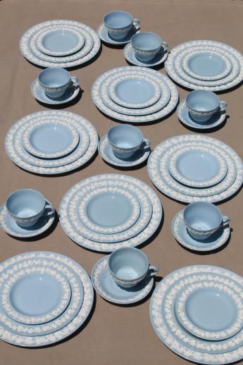 Queen's ware Wedgwood china lavender blue w/ cream embossed grapes complete set for 8 Wedgwood Queensware, Wedgewood China, China Crockery, Wedgwood China, Wedding China, Pretty Dishes, Wedgwood Blue, Beautiful China, Bread And Butter