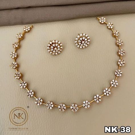 Kerala Jewellery, Bollywood Bridal, Glam Jewelry, Indian Bridal Jewelry Sets, Pearl Jewelry Design, Diamond Necklace Designs, Bridal Jewelry Set, South Indian Jewelry, Bollywood Jewelry