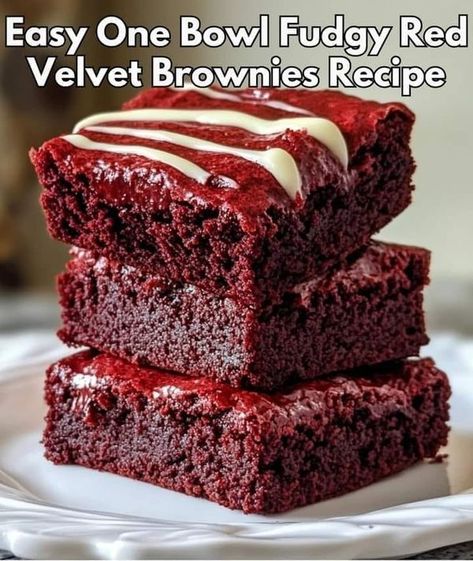 Red Velvet Brownies Recipe, Velvet Desserts, Red Velvet Desserts, Red Velvet Flavor, Velvet Brownies, Red Velvet Recipes, Red Velvet Brownies, Christmas Baking Recipes, Chewy Brownies