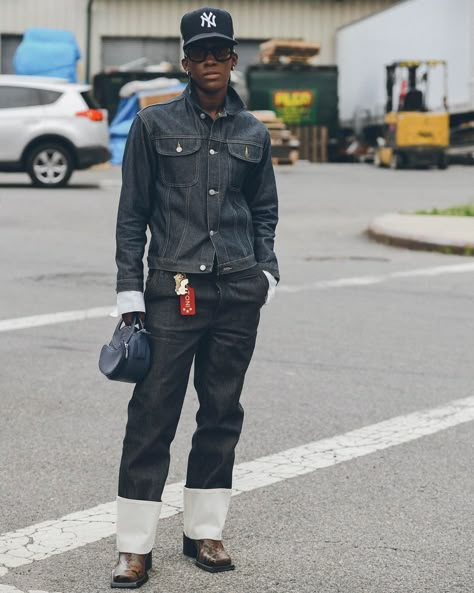 Tommy Ton on Instagram: "Just the coolest @itstonirenee #pride #pridemonth #lgbtqia #lgbt #lgbtq🌈" Canadian Tuxedo Mens, Double Denim Fashion, Overalls Men Fashion, Simple Street Style, Tommy Ton, Canadian Tuxedo, Overalls Men, Fitting Room, Double Denim