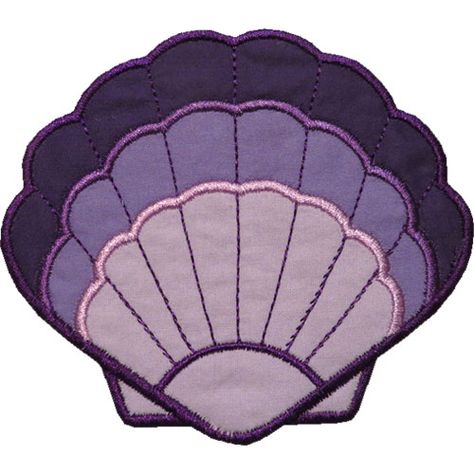 Clam Shell Applique by HappyApplique.com Quilt Shapes, Shell Applique, Sea Mobile, Coastal Quilts, Ocean Quilt, Baptism Banner, Applique Wall Hanging, Appliqué Ideas, Elephant Applique