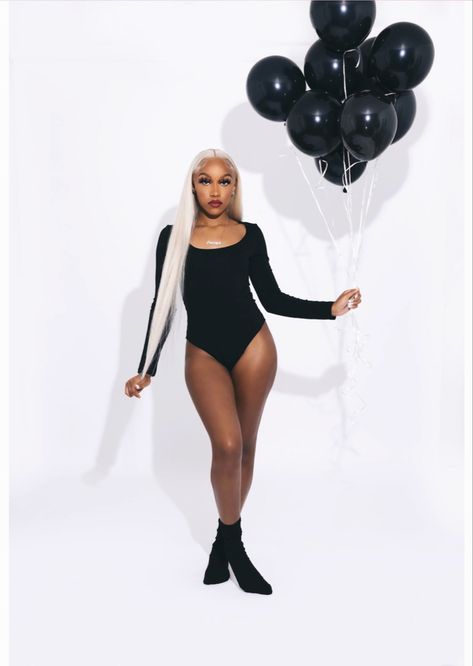 Black Bodysuit Birthday Photoshoot, Birthday Photoshoot Teenage Black, Photoshoot Ideas Bodysuit, 18th Birthday Photoshoot Ideas Black Women, Black Bodysuit Photoshoot Ideas, Black Leotard Photoshoot, Black Body Suit Photoshoot, Bodysuit Photoshoot Ideas Birthday, Body Suit Photoshoot Ideas