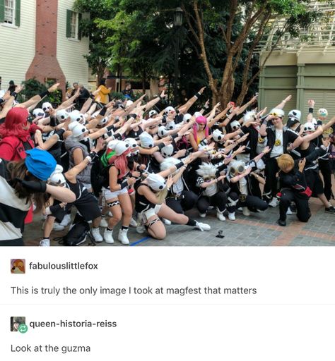 DUDE WITH THIS MANY PEOPLE WITH TEAM SKULL OUTFITS WE COULE MAKE TEAM SKULL AN ACTUAL THING IN REAL LIFE  EXCEPT INSTEAD OF DOING CRIME LIKE DURING THE GAME THEY DO HELPFUL STUFF LIKE POST GAME  IN REAL LIFE Pokemon Memes Funny, Guzma Pokemon, Pokemon Guzma, Funny Pokemon, Team Skull, Funny Tumblr, Tumblr Post, Pokemon Stuff, Pokemon Comics