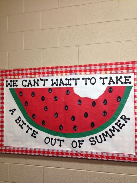 Let the countdown to summer begin!!! Summer Vacation Bulletin Board Ideas, Watermelon Bulletin Board, March Bulletin Board Ideas, Cafeteria Bulletin Boards, Daycare Bulletin Boards, Summer Boards, Summer Countdown, Door Bulletin Boards, Countdown To Summer