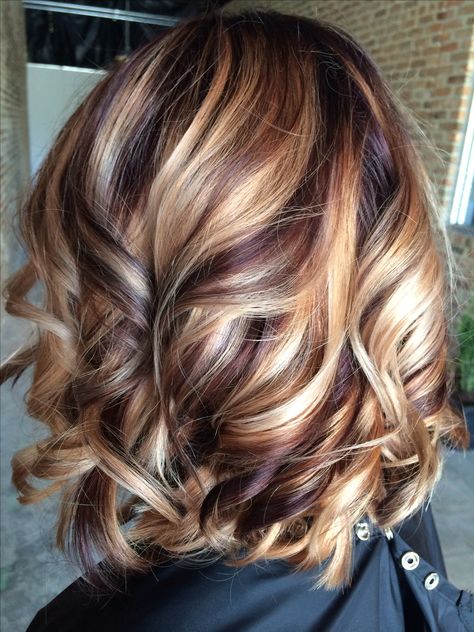 16 Wonderful Medium Hairstyles for 2016 Hair Color Trends Short Hair, Moms Hairstyles, Copper Lowlights, Spring Highlights, Kadeřnické Trendy, Haircut And Color, Hair Color And Cut, Short Hairstyle, Fall Hair Color