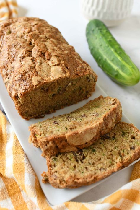 Cucumber Quick Bread Recipe - Savvy Saving Couple Cucumber Baked Recipes, Cucumber Recipes Dessert, Cucumber Muffin Recipe, Cucumber Dessert Recipes, Baking With Cucumbers, Cucumber Desserts, Cooked Cucumber Recipes, Cucumber Muffins, Cucumber Dessert