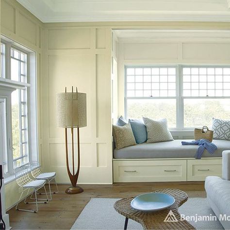 Benjamin Moore Color..."man on the moon."  A warm cream, the color of a magnolia petal. Halo Oc, Best Blue Paint Colors, Bavarian Cream, Color Combinations Paint, Small Family Room, Best White Paint, Blue Paint Colors, Green Paint Colors, White Paint Colors