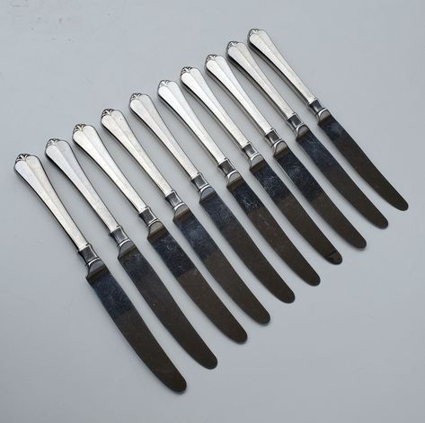 WM Rogers Stainless Flatware Teaspoons Set of 12,  Lu
fbery Pattern