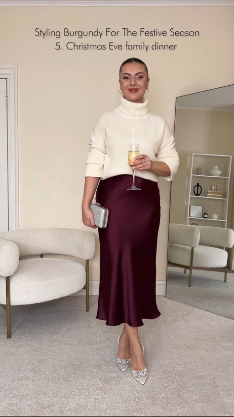 Maroon Skirt Outfit, Satin Skirt Outfit Classy, Burgundy Skirt Outfit, Silk Skirt Outfit, Skirt Outfit Fall, Satin Skirt Outfit, Maroon Skirt, Burgundy Outfit, Burgundy Skirt