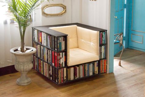 now that's a reading chair Unique Bookcase, Kids Book Storage, Unique Bookshelves, Creative Bookshelves, Library Chair, Bookcase Design, Bookshelf Storage, Home Library Design, Creative Books