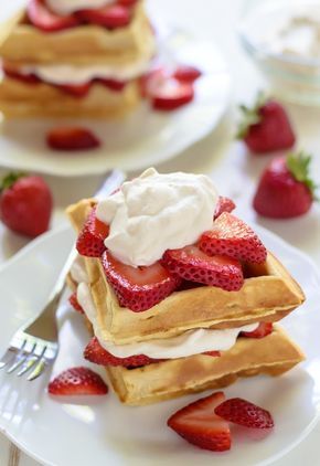 Strawberry Shortcake Waffles with Maple Whipped Cream. An amazing breakfast idea! Waffle Stack, Brunch Games, Maple Whipped Cream, Waffle Iron Recipes, Waffle Maker Recipes, Fall Soup Recipes, Breakfast Waffles, Sweet Sauce, Waffle Recipes