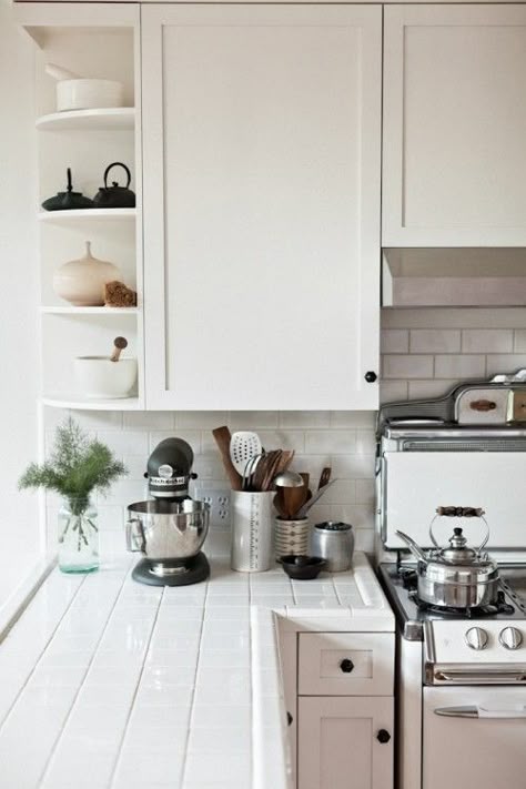 Tiled Kitchen in Berkeley | Remodelista 1920s Kitchen Tile, Mosaic Tile Countertop, Tile Countertops Redo, Tile Kitchen Countertops, Tile Countertop, Tile Countertops Kitchen, Trendy Kitchen Tile, Kitchen Hack, Outdoor Kitchen Countertops