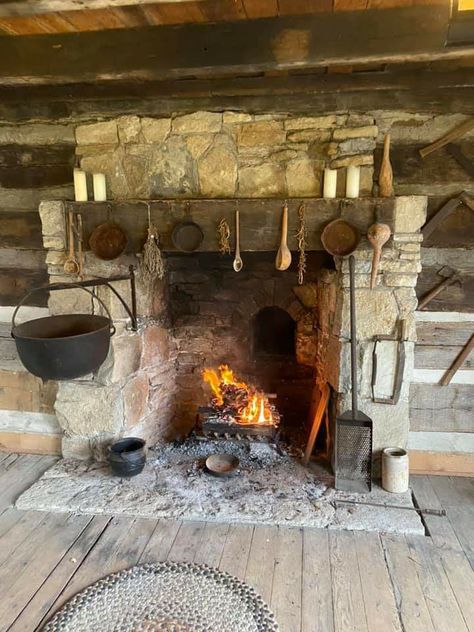 Witch Cottage Fireplace, Indoor Cooking Fireplace, 18th Century Fireplace, Medieval Interior Design Modern, Pioneer House Interior, Viking Fireplace, Witches Fireplace, Wood Stove In Fireplace, Homestead Fireplace