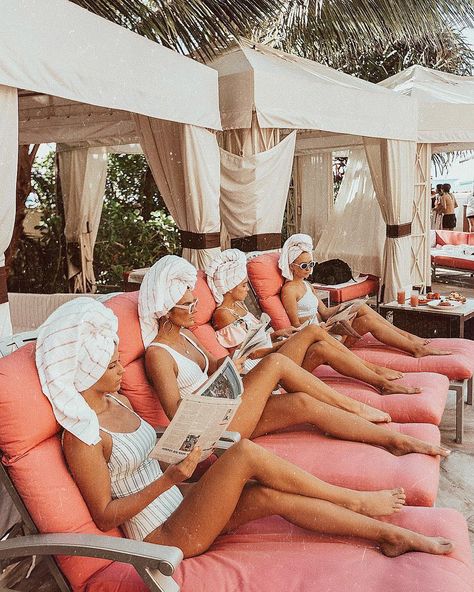 The Royal Hawaiian, a Luxury Collection Resort, Waikiki Palm Springs Bach, Palm Springs Bachelorette Party, Palm Springs Aesthetic, Spring Social, Palm Springs Bachelorette, Girls Trips, Pamper Party, Palm Spring, Beach Bachelorette