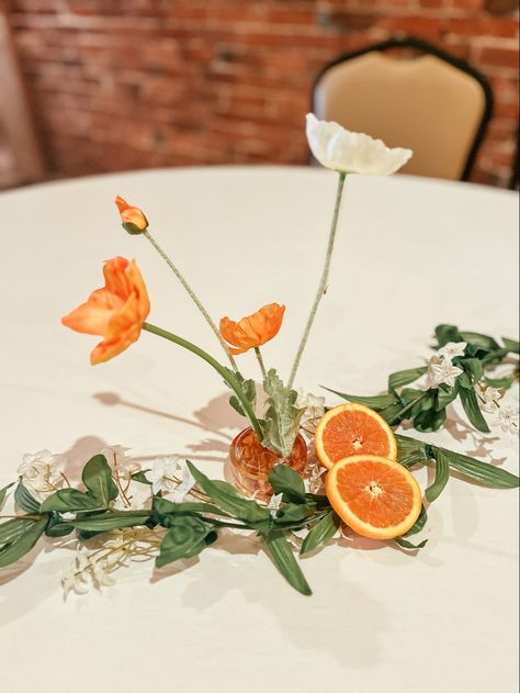 Orange Party Theme, Taylor Wedding, Garden Centerpiece, Orange Party, Small Centerpieces, Main Squeeze, Christmas Tea, Glam Wedding, Mexico Wedding