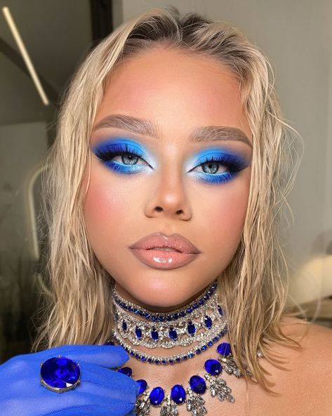 Blue And White Makeup Ideas, Blue Eye Pop Makeup, Blue Drag Makeup Looks, All Blue Makeup, Blue Makeup Looks Halloween, Blue Dramatic Eye Makeup, Makeup Looks Extravagant, Light Blue Glitter Eye Makeup, Icy Blue Makeup Look