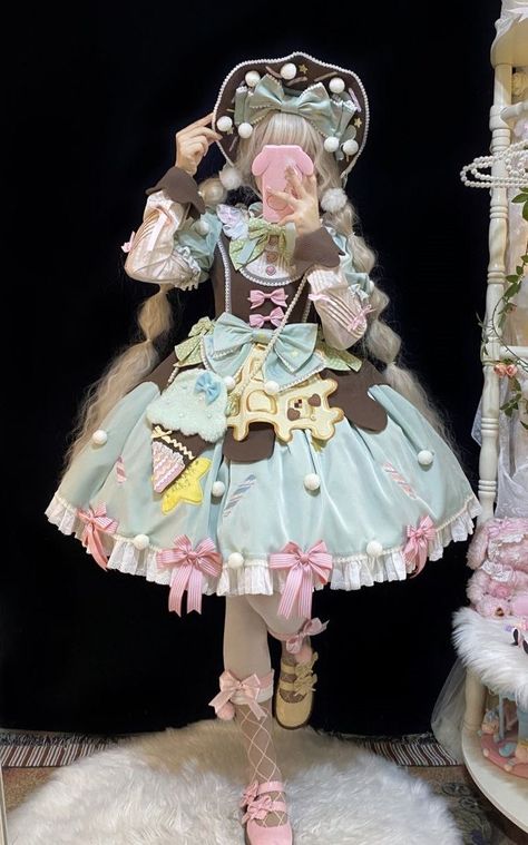 Dessert Inspired Outfit, Dessert Oc, Lollipop Outfit, Dessert Accessories, Dessert Outfit, Ice Cream Outfit, Ice Cream Dress, Japanese Lolita Fashion, Kawaii Outfit Ideas