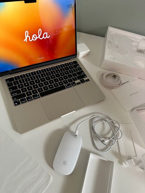 Mac Book Layout Aesthetic, Macbook Air M2 Starlight, Micro Goals, Macbook Mini, Apple Gadgets Iphone, Macbook 15 Inch, Apple Laptop Macbook, Macbook Air Laptop, Tech Aesthetic