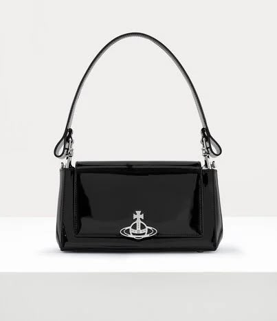 Black Vivienne Westwood, Vivienne Westwood Bags, Punk Inspiration, Medium Handbags, Fancy Bags, Underarm Bag, Pretty Bags, Cute Bags, Square Bag