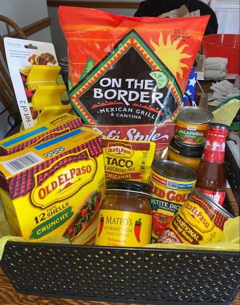 Taco Themed Gift Baskets, Taco Bell Gift Basket, Taco Tuesday Gift Basket, Taco Themed Raffle Basket, Fiesta Theme Raffle Basket, Taco Night Raffle Basket, Taco Night Basket Ideas, Bbq Prize Basket, Bucket Raffle Ideas