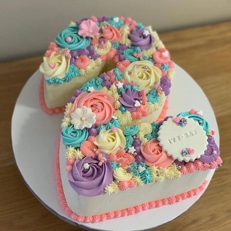 2 Birthday Cake Ideas, Number 2 Birthday Cake, 2nd Birthday Cake Girl, Girls 2nd Birthday Cake, 2nd Birthday Cake Ideas, Number 2 Cakes, Second Birthday Cakes, Number Birthday Cakes, 12th Birthday Cake