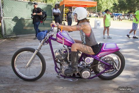 Yuriko riding her pink and purple Shovelhead chopper out of Born Free 6. Female Motorcycle Riders, Bobber Bikes, Born Free, Lady Riders, Bobber Chopper, Biker Life, Biker Chick, Motorcycle Women, Motorcycle Girl