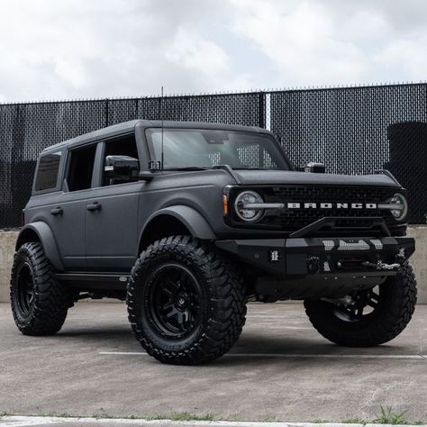 This 2022 Ford Bronco we Lifted, Sprayed and upgraded the interior and sound system for none other than Online Gaming Legend, Tim the TatMan! His brand new Bronco was sprayed in our Tuxedo Black Signature Finish, and for additional protection we added DV-8 bumpers with Warn winch.For the lift and suspension, we upgraded to  the 2.5" BDS kit and were able to stuff 38" Toyo Tires around 20" Fuel wheels to create a substantial footprint.  #starwoodmotors #starwoocustoms #starwoodbronco Blacked Out Bronco Sport, 2022 Ford Bronco Wildtrak, Bronco Matte Black, 2022 Ford Bronco Lifted, New Bronco Lifted, New Ford Bronco 2022, Ford Bronco Mods, Ford Bronco New, Blacked Out Ford Bronco