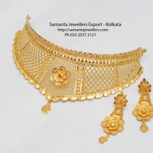 GOLD CHOKER DESIGNS | LATEST HANDMADE GOLD CHOKER NECKLACE | gOLD jEWELERY MANUFACTURER WHOLESALER EXPORTER KOLKATA INDIA| #GOLDNECKLACE #GOLDCHOKER #GOLDCHOKERNECKLACE #chokers #goldnecklace #bridaljewellery #lightweightjewellery #fancygold #lightweightjewellery #lightweightnecklace #chokernecklace #chokers #chokersets #wedding #weddingjewellery #weddingjewels Choker Necklace Designs Gold Indian, Gold Indian Bridal Jewelry, Chokers Gold, Jewellery Choker, Choker Sets, Simple Necklace Designs, Choker Necklace Online, Choker Jewellery, Indian Bridal Jewelry