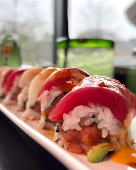 🍣 Celebrate International Sushi Day in Dunwoody! 🍣 Indulge in the finest sushi right here in our city. Whether you’re a fan of classic rolls or adventurous creations, Dunwoody’s sushi spots like Sushi Kingdom, Wasabi House, Budi’s Sushi, and Mikata have something to delight every palate. Tag your sushi squad and let’s roll into a delicious celebration! International Sushi Day, Rolls, Fan