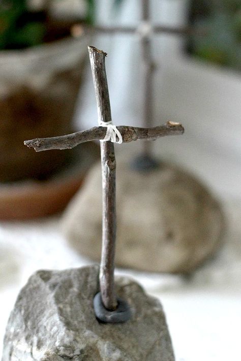 Little Wooden Cross from Sticks | Grateful Prayer | Thankful Heart Cross Made From Sticks, Stick Crosses Diy, Diy Cross Decor Ideas, Dollar Tree Cross Crafts Diy, Cross Crafts Diy, Easter Sunday Desserts, Wooden Crosses Diy, Wooden Cross Crafts, Grateful Prayer