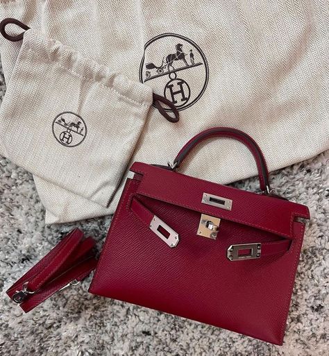 Berlin, Sac Hermes Kelly, Mini Kelly, My Style Bags, Expensive Bag, Handbags Collection, Hermes Kelly Bag, Looks Party, Kelly Bag