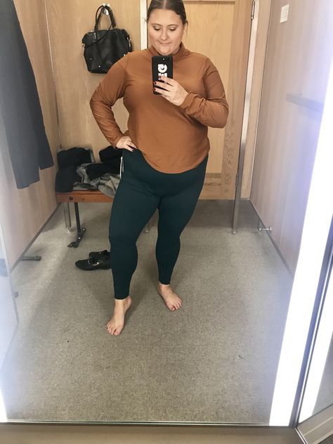 Plus Size Fleece Leggings, Best Leggings For Plus Size, Leggings For Plus Size Women, Lululemon Outfit Plus Size, Lululemon Plus Size, Plus Size Lululemon Outfit, Plus Size Leggings Outfit Casual, Winter Black Leggings, Best Lululemon Leggings