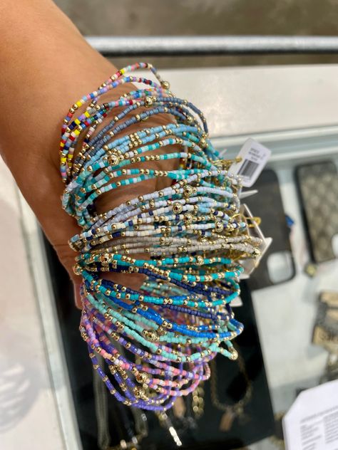 Beaded Bracelets Stack, Enewton Bracelets Stacks Ideas, E Newton Bracelet Stack, Enewton Bracelets Stacks, E Newton Bracelets, Aesthetic Beaded Bracelets, Bracelet Combinations, Beaded Bracelets Gold, Beaded Bracelet Stack