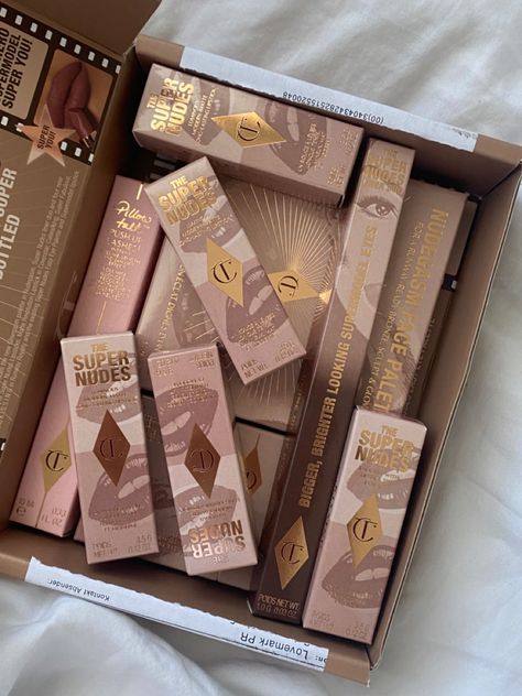 Makeup Shopping Aesthetic, Makeup Pr Packages, Charlotte Tilbury Aesthetic, Makeup Packaging Design, Ct Makeup, Dior Makeup Aesthetic, Pr Gifts, Pr Package, Charlotte Tilbury Makeup