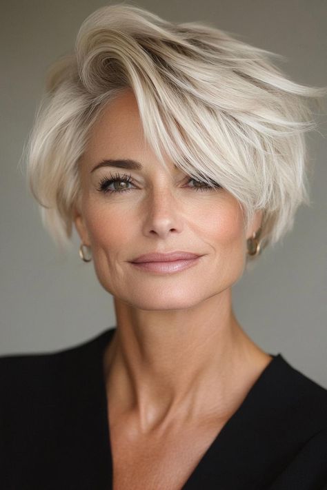 40 Chic Short Hairstyles for Older Women Wendy Malick Short Hair, Older Women With Blonde Hair, Stylish Short Bob Hairstyles, Short Hair On Older Women, Short Haircut Side Part, Blonde Over 50, Short White Hair For Older Women, Hairstyles For Short Bob, Women's Short Hairstyles