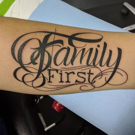 Family First Tattoo For Men, Tradition Tattoo, Good Family Tattoo, Family First Tattoo, Family Tattoos For Men, Hourglass Tattoo, Tattoo Board, Family Tattoos, Family Tradition