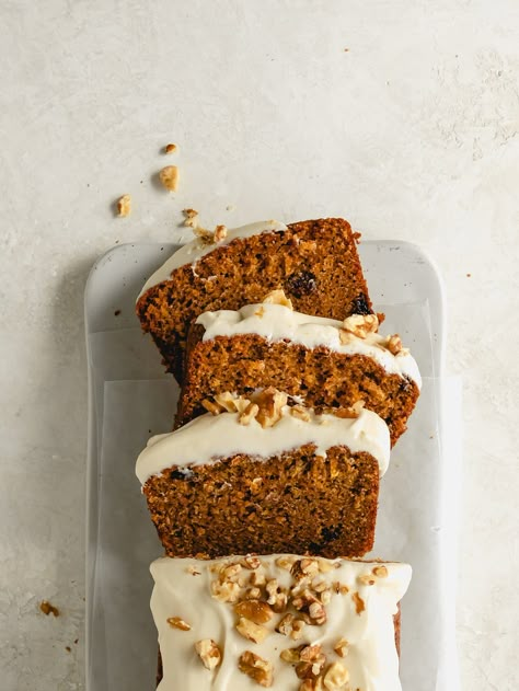 Carrot Cake Loaf Carrot Cake Bread Loaf, Loaf Carrot Cake, Carrot Cake Mini Loaves, Loaf Pan Carrot Cake Recipe, Carrot Cake 9x13 Pan, Carrot Cake Loaf Recipe, Carrot Loaf, Carrot Cake Bread, Carrot Cake Loaf