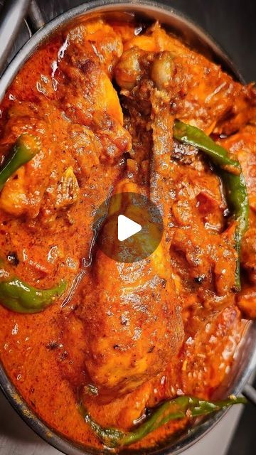 Tanduri Chikan Recipe, Chicken Tandoori Masala, Chicken In Gravy, Gravy Chicken, Chicken Gravy Recipe, Chicken Tandoori, Instagram Restaurant, Garam Masala Powder, Ginger Garlic Paste